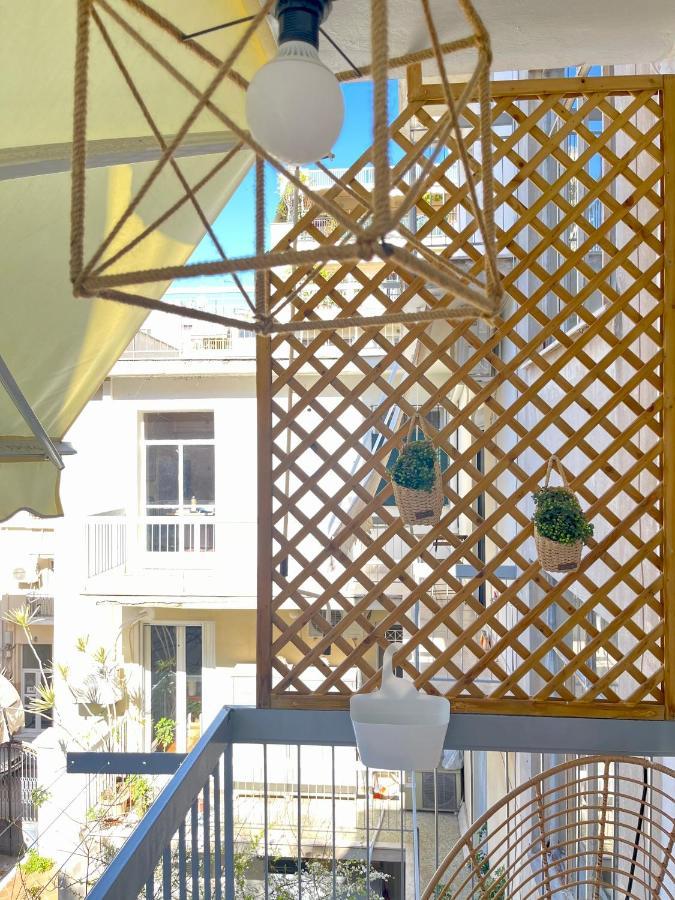 Oikiastudios Patras Buitenkant foto
