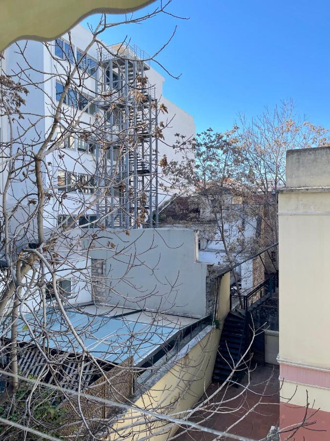 Oikiastudios Patras Buitenkant foto